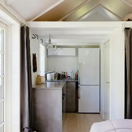 Your Own Private Retreat Near The Water Dronningmølle