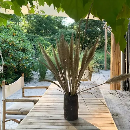 Nyaraló Your Own Private Retreat Near The Water