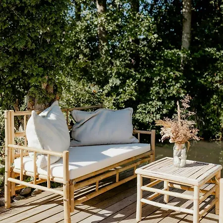 Your Own Private Retreat Near The Water Nyaraló