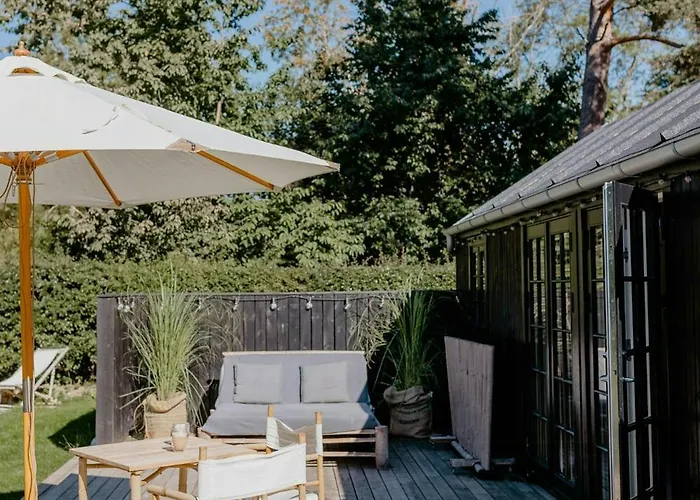 Your Own Private Retreat Near The Water * Dronningmølle